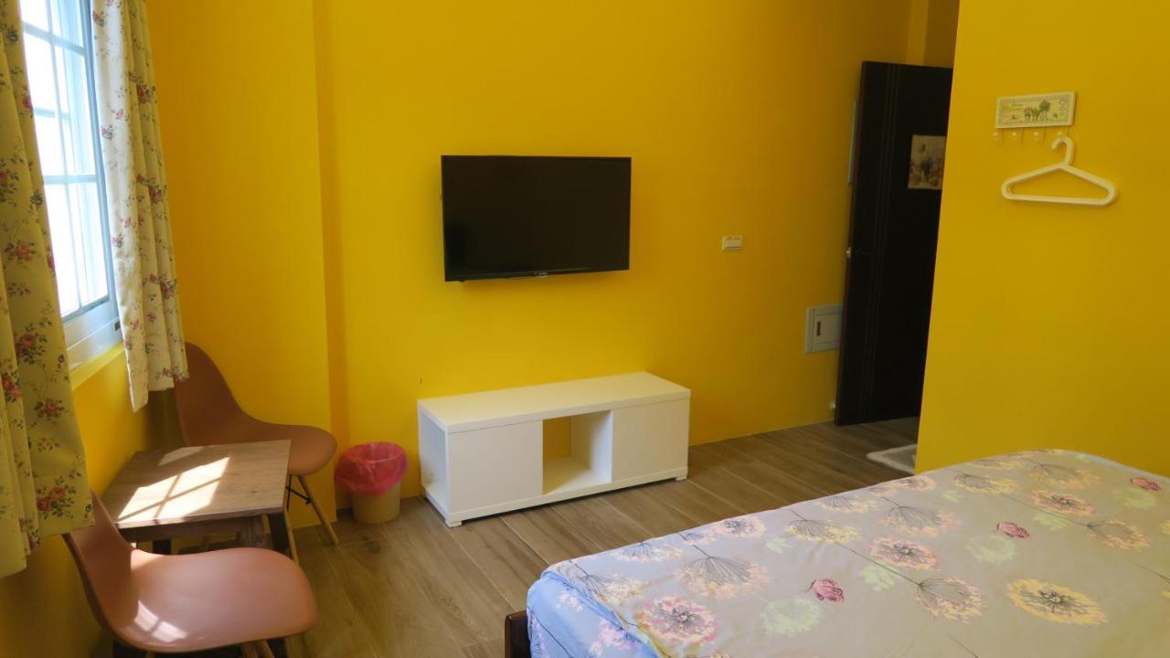 Bed and Breakfast Ellie House Сяолюцю Экстерьер фото