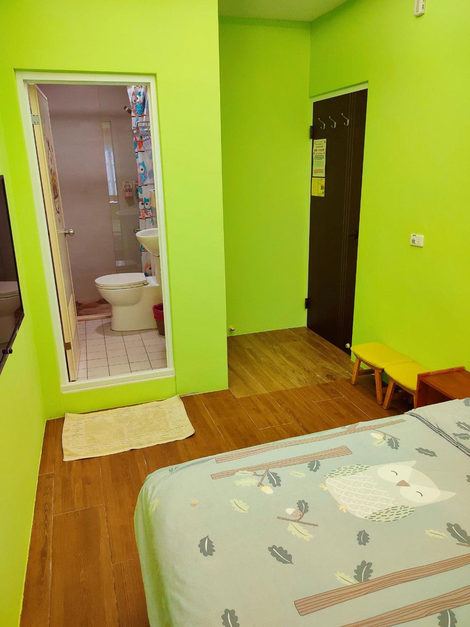 Bed and Breakfast Ellie House Сяолюцю Экстерьер фото
